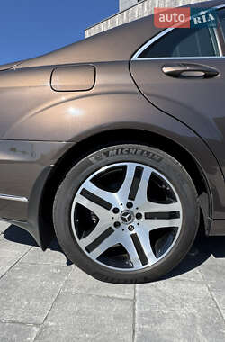 Седан Mercedes-Benz S-Class 2011 в 