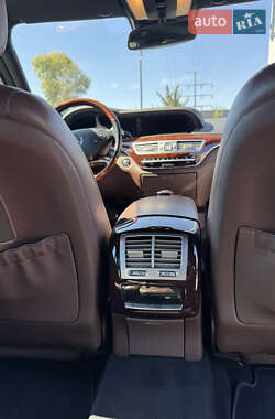 Седан Mercedes-Benz S-Class 2011 в 