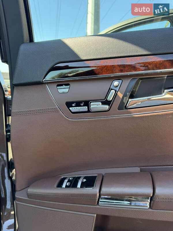 Седан Mercedes-Benz S-Class 2011 в Киеве