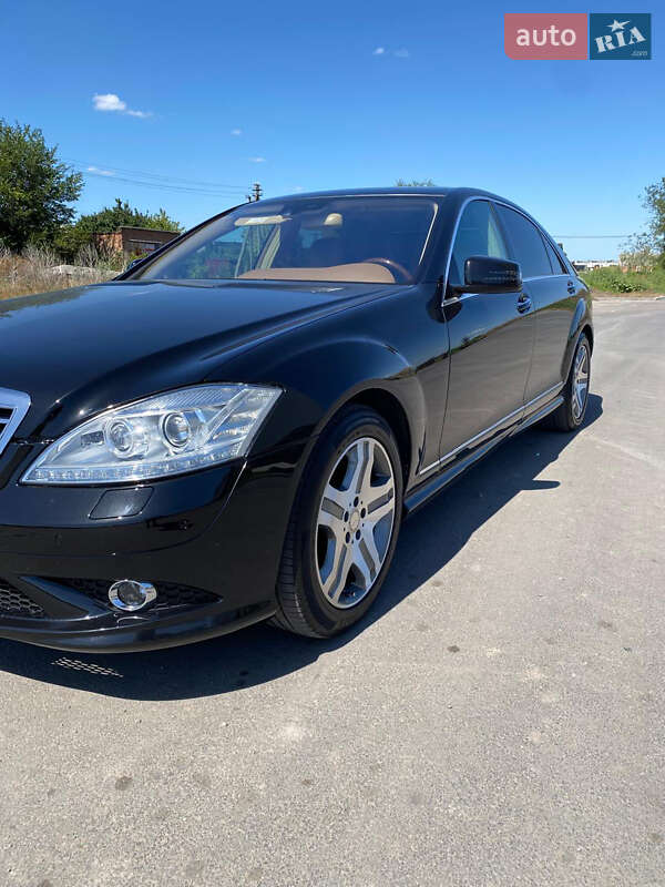 Седан Mercedes-Benz S-Class 2006 в Дніпрі