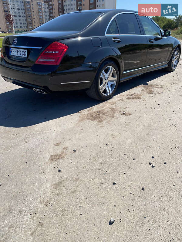 Седан Mercedes-Benz S-Class 2006 в Дніпрі