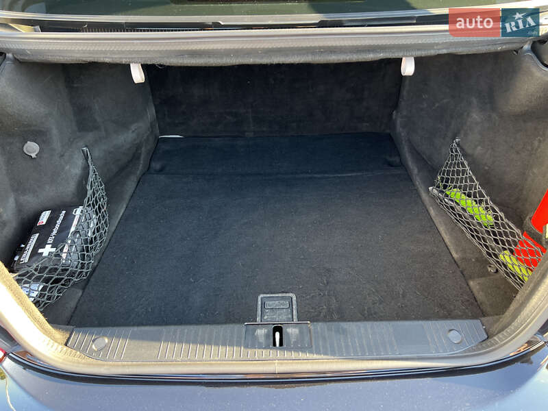 Седан Mercedes-Benz S-Class 2006 в Дніпрі