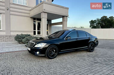 Седан Mercedes-Benz S-Class 2008 в 