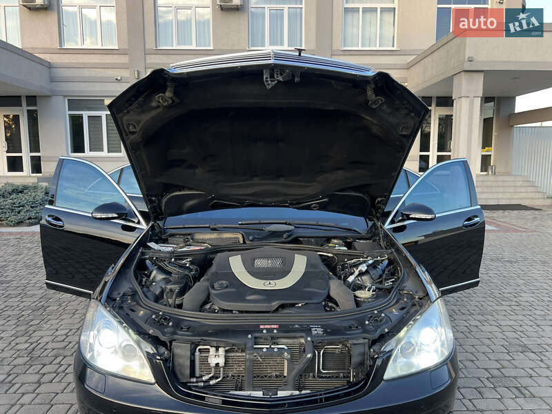 Седан Mercedes-Benz S-Class 2008 в Черновцах