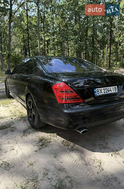 Седан Mercedes-Benz S-Class 2006 в 