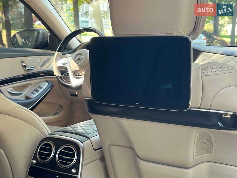 Седан Mercedes-Benz S-Class 2018 в Києві