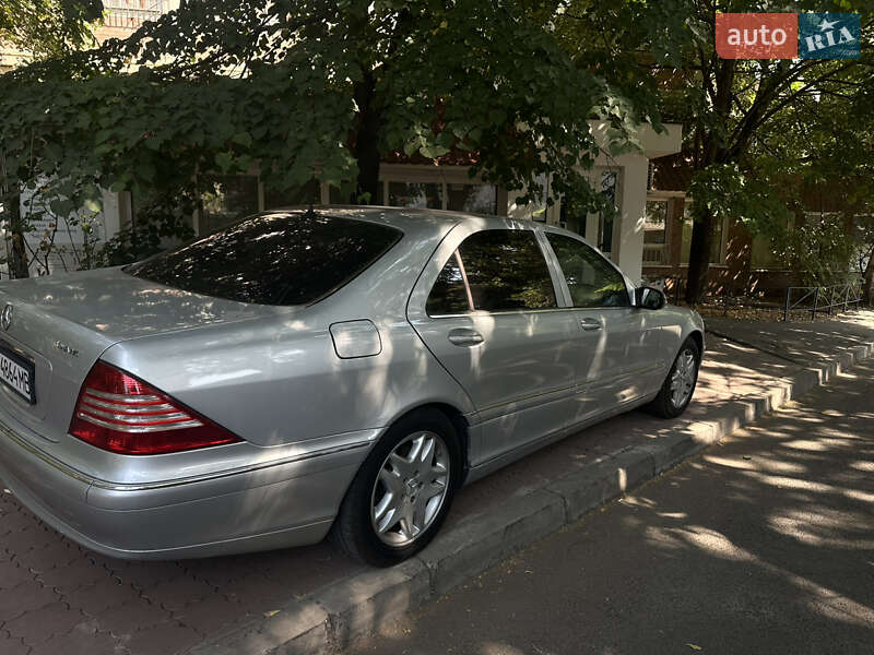 Седан Mercedes-Benz S-Class 2002 в Одесі