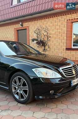 Седан Mercedes-Benz S-Class 2007 в  фото 27 Седан Mercedes-Benz S-Class 2007 в