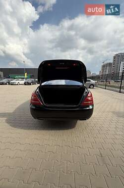 Седан Mercedes-Benz S-Class 2012 в 