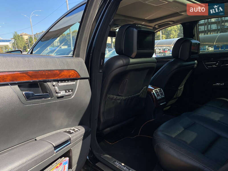 Седан Mercedes-Benz S-Class 2010 в Киеве