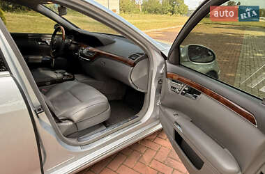 Седан Mercedes-Benz S-Class 2008 в 