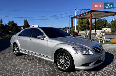 Седан Mercedes-Benz S-Class 2008 в 
