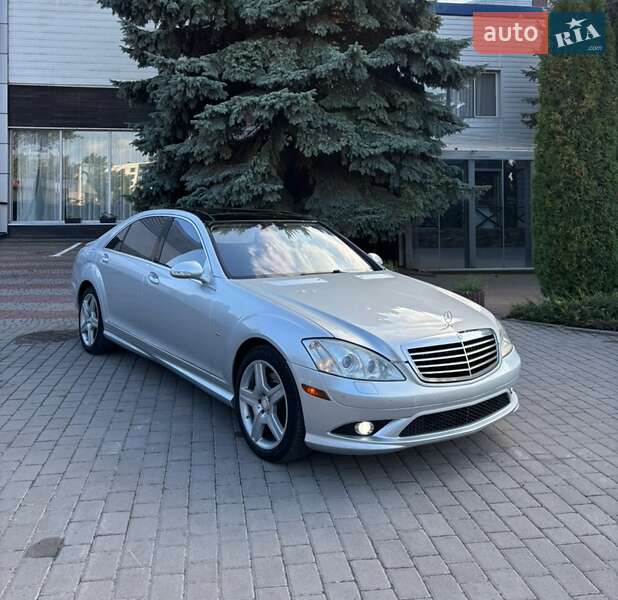 Седан Mercedes-Benz S-Class 2008 в 