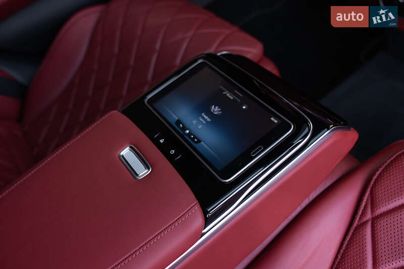 Седан Mercedes-Benz S-Class 2021 в Киеве