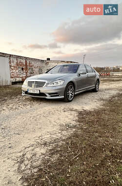 Седан Mercedes-Benz S-Class 2012 в 