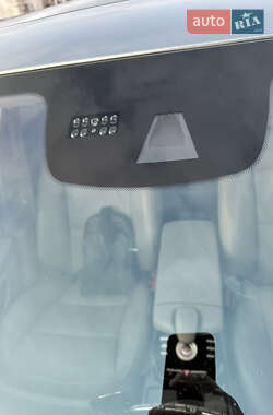 Седан Mercedes-Benz S-Class 2012 в 