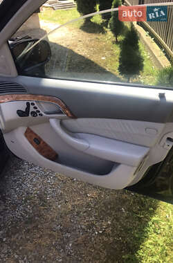 Седан Mercedes-Benz S-Class 2003 в  фото 13 Седан Mercedes-Benz S-Class 2003 в