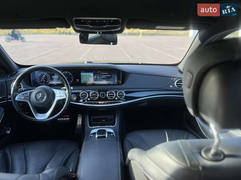 Седан Mercedes-Benz S-Class 2019 в Ровно
