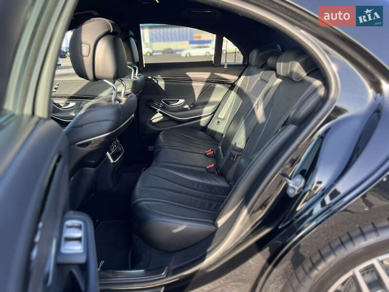 Седан Mercedes-Benz S-Class 2019 в Ровно