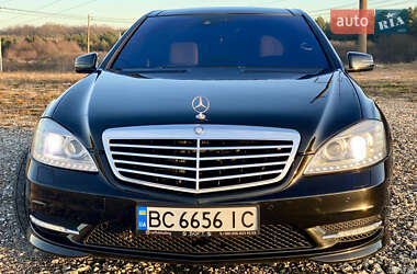 Седан Mercedes-Benz S-Class 2006 в 