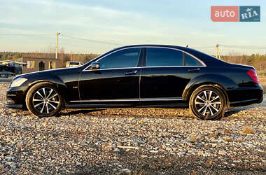 Седан Mercedes-Benz S-Class 2006 в 