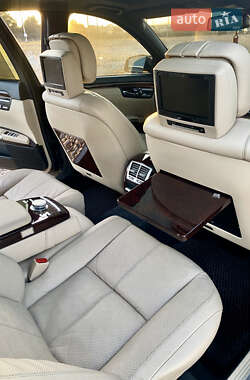Седан Mercedes-Benz S-Class 2006 в 