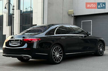 Седан Mercedes-Benz S-Class 2022 в 
