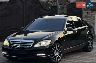 Седан Mercedes-Benz S-Class 2011 в 