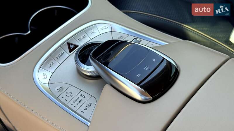 Седан Mercedes-Benz S-Class 2015 в Киеве