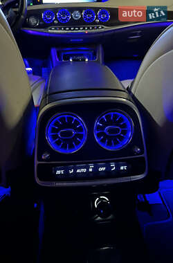 Седан Mercedes-Benz S-Class 2018 в 
