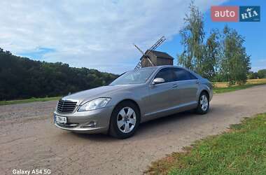 Седан Mercedes-Benz S-Class 2006 в 