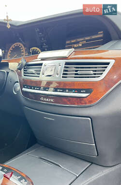 Седан Mercedes-Benz S-Class 2008 в 