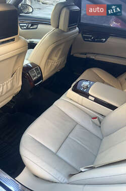 Седан Mercedes-Benz S-Class 2006 в 