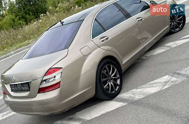 Седан Mercedes-Benz S-Class 2008 в 