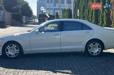 Седан Mercedes-Benz S-Class 2008 в 