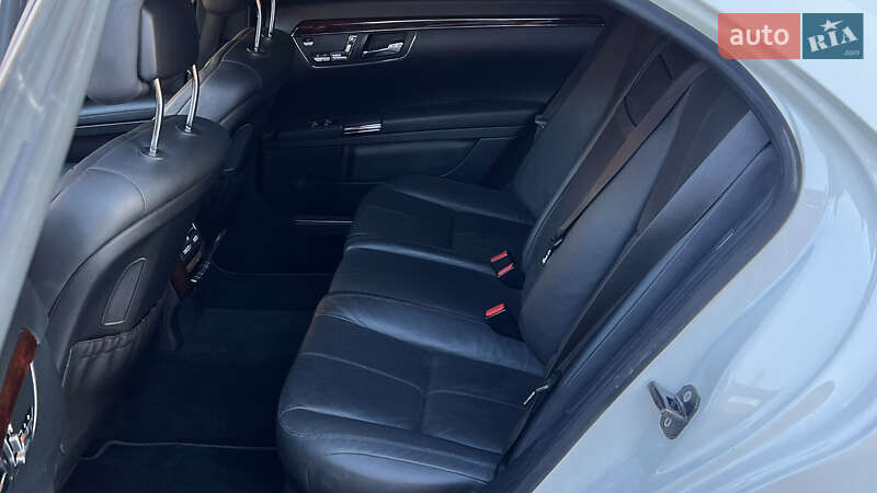 Седан Mercedes-Benz S-Class 2008 в Днепре