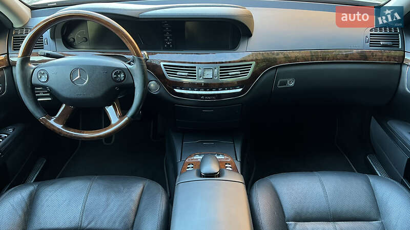 Седан Mercedes-Benz S-Class 2008 в Днепре