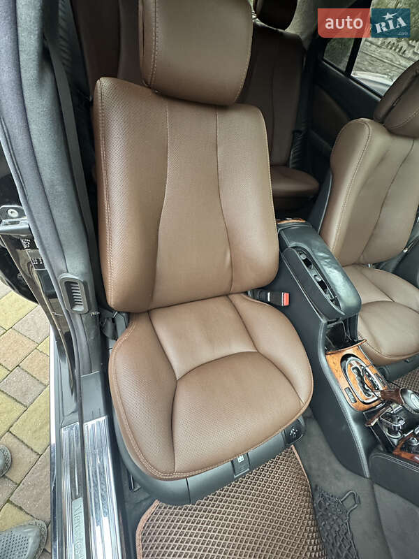 Седан Mercedes-Benz S-Class 2001 в Черновцах