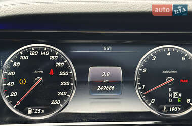Седан Mercedes-Benz S-Class 2015 в 
