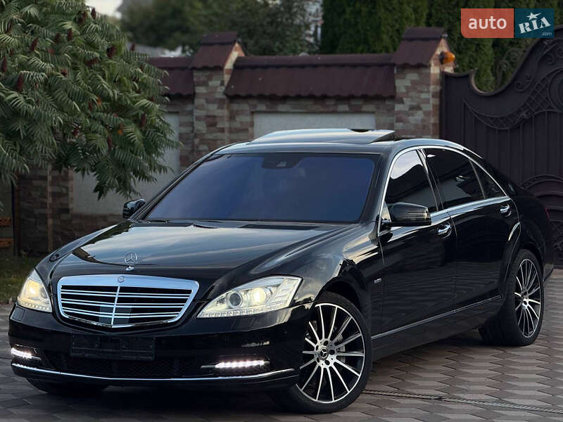 Седан Mercedes-Benz S-Class 2011 в Чернигове