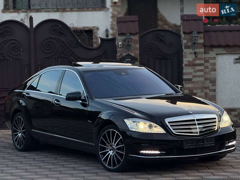 Седан Mercedes-Benz S-Class 2011 в Чернигове