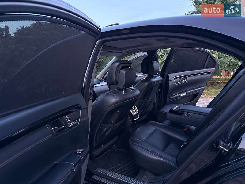 Седан Mercedes-Benz S-Class 2011 в Чернигове