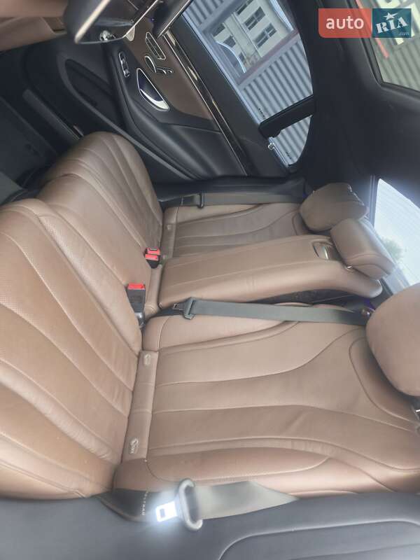 Седан Mercedes-Benz S-Class 2017 в Тысменице