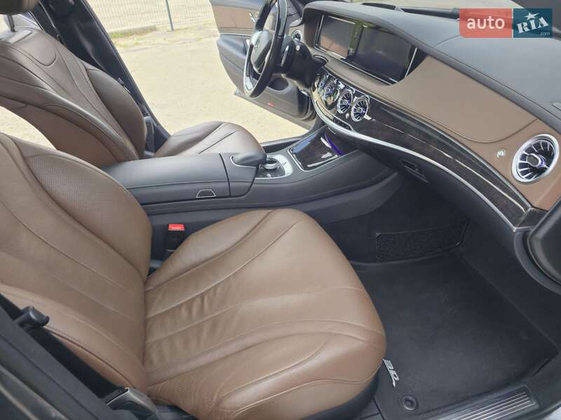 Седан Mercedes-Benz S-Class 2017 в Тысменице