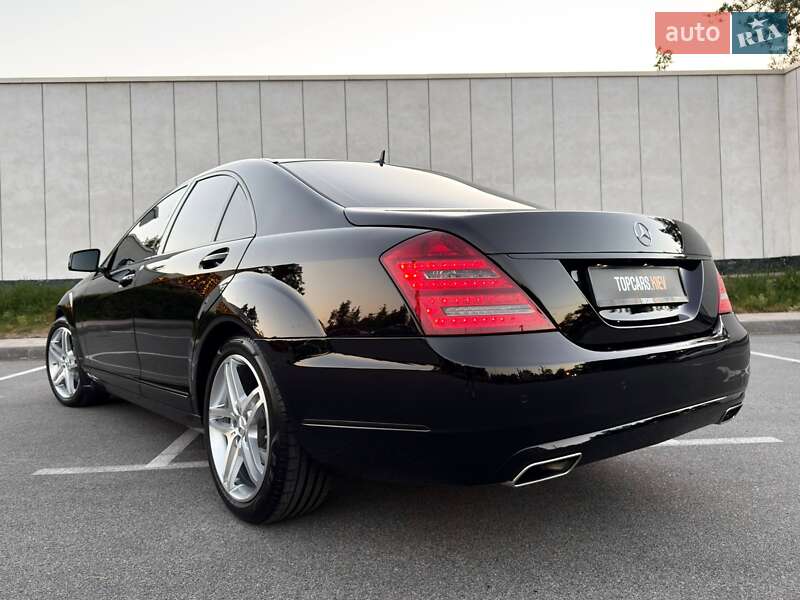 Седан Mercedes-Benz S-Class 2012 в Киеве