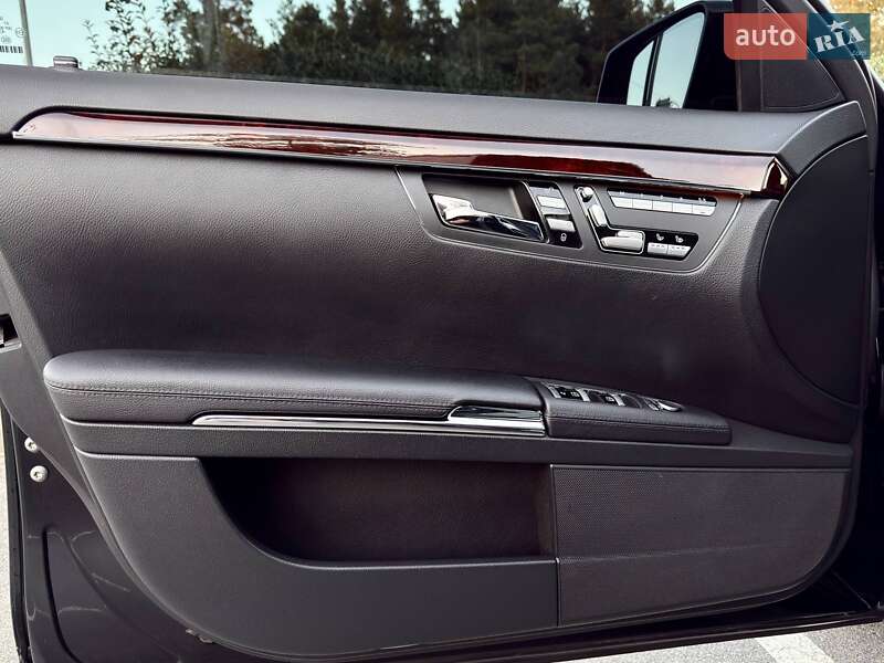 Седан Mercedes-Benz S-Class 2012 в Киеве