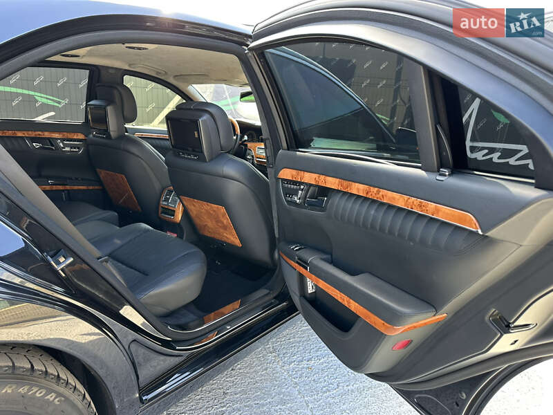 Седан Mercedes-Benz S-Class 2009 в Києві