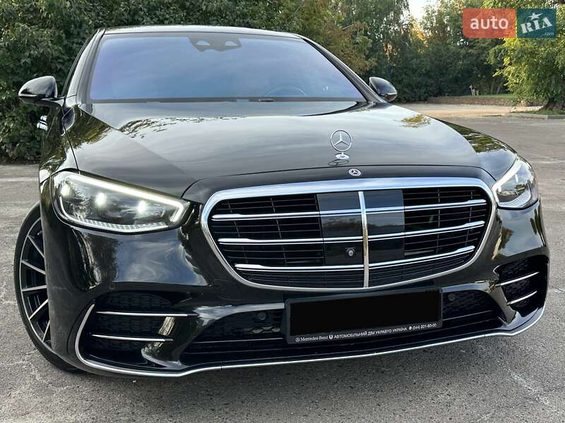Mercedes-Benz S-Class 2021
