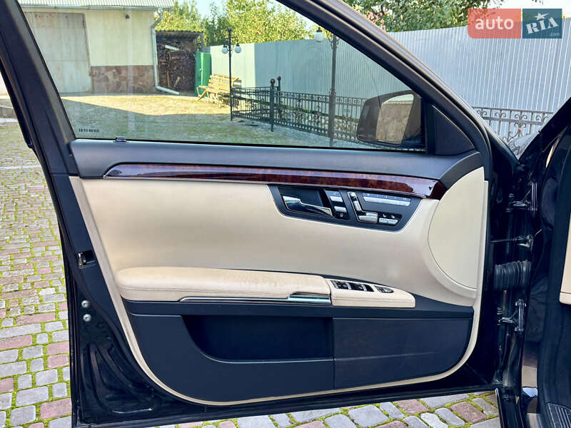 Седан Mercedes-Benz S-Class 2011 в Тернополе
