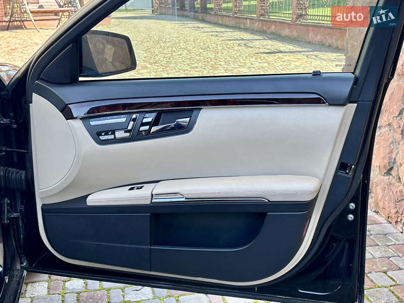 Седан Mercedes-Benz S-Class 2011 в Тернополе